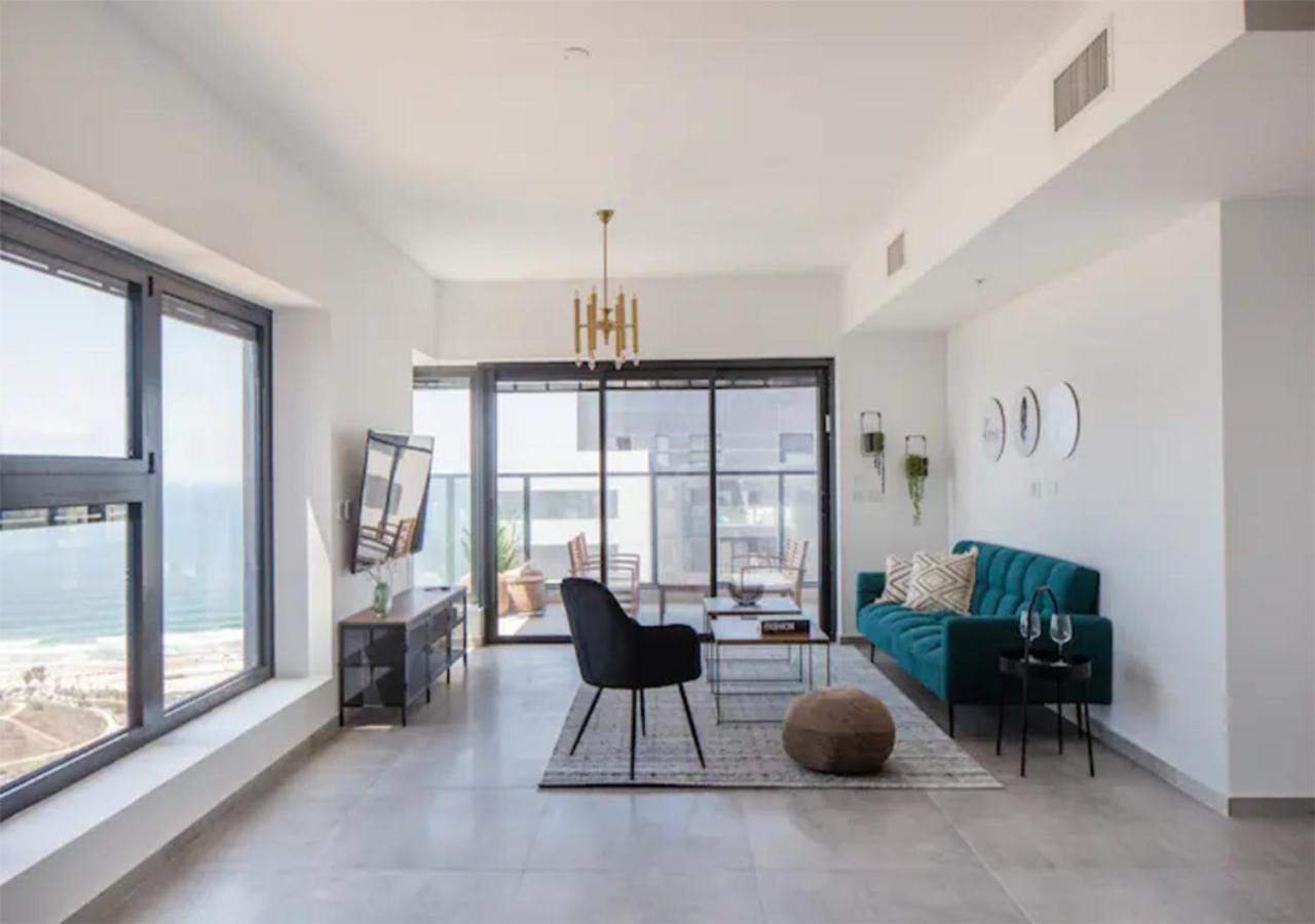 O&O Group- Magical 4Br Apt With Panoramic Sea View Бат-Ям Екстер'єр фото