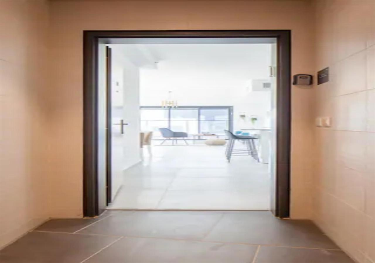 O&O Group- Magical 4Br Apt With Panoramic Sea View Бат-Ям Екстер'єр фото