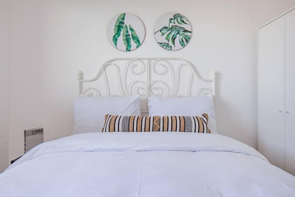 O&O Group- Magical 4Br Apt With Panoramic Sea View Бат-Ям Екстер'єр фото